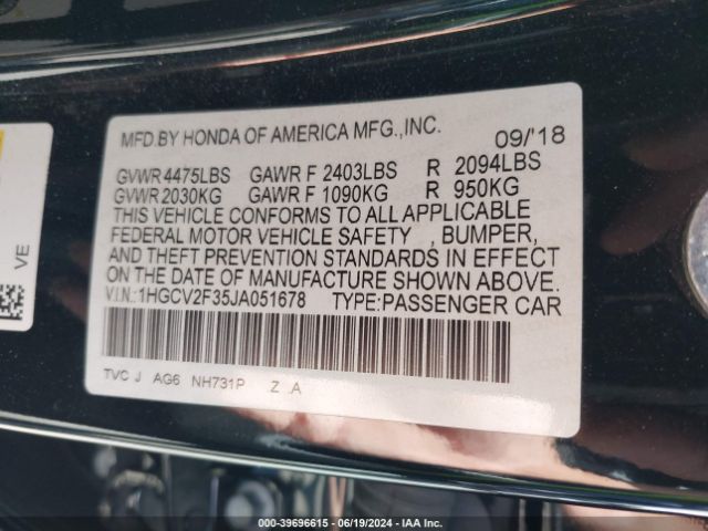 Photo 8 VIN: 1HGCV2F35JA051678 - HONDA ACCORD 