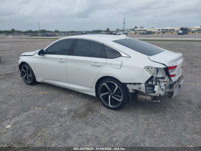 Photo 2 VIN: 1HGCV2F35KA015832 - HONDA ACCORD 