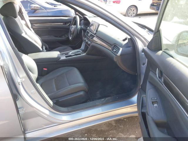 Photo 4 VIN: 1HGCV2F37LA030236 - HONDA ACCORD 