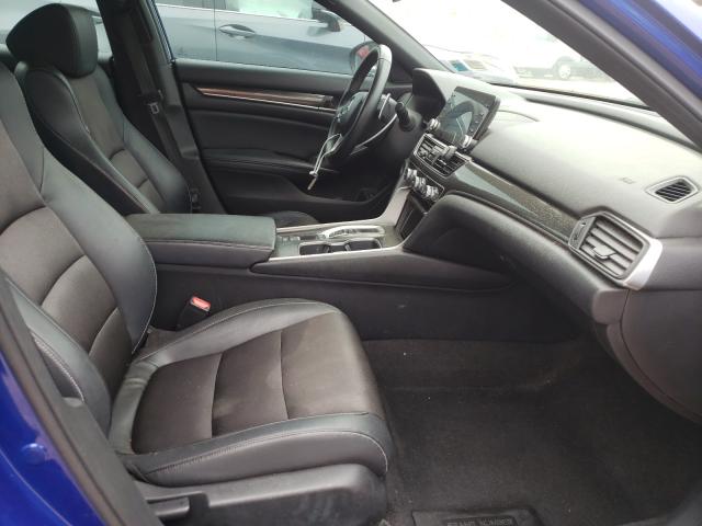 Photo 4 VIN: 1HGCV2F38JA048404 - HONDA ACCORD SEDAN 