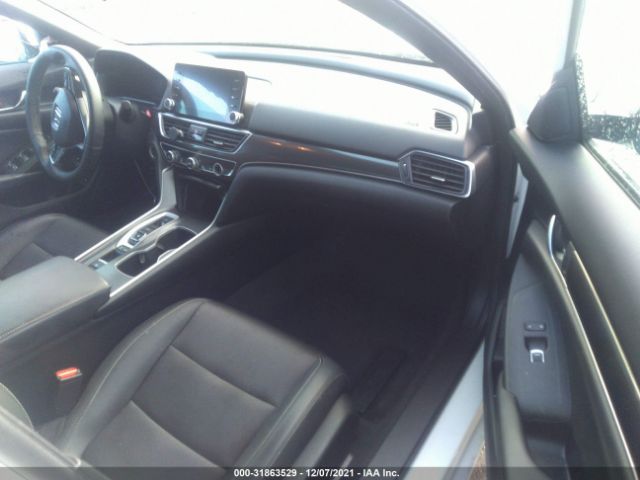 Photo 4 VIN: 1HGCV2F38JA053022 - HONDA ACCORD SEDAN 