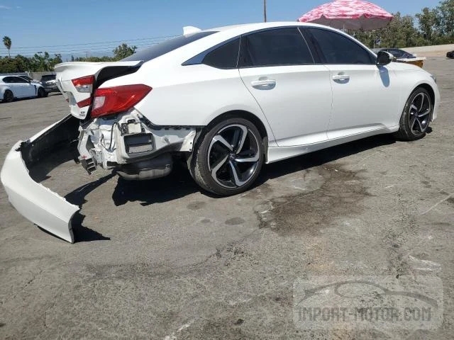 Photo 2 VIN: 1HGCV2F38KA001410 - HONDA ACCORD 