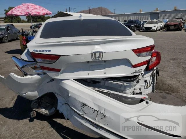 Photo 5 VIN: 1HGCV2F38KA001410 - HONDA ACCORD 