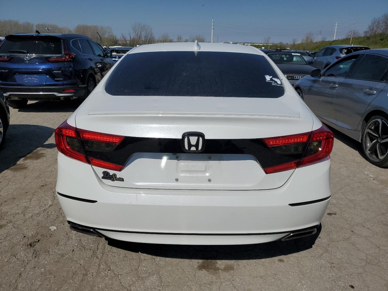 Photo 5 VIN: 1HGCV2F38KA026355 - HONDA ACCORD 