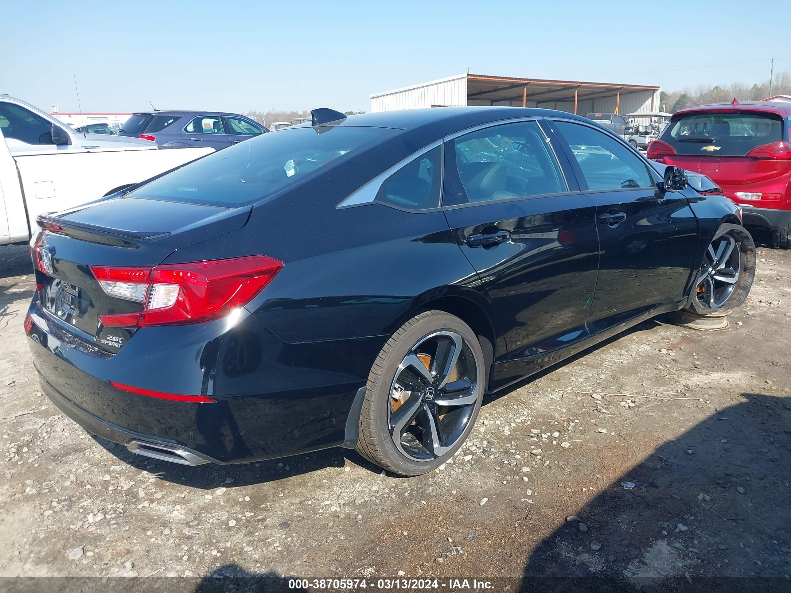 Photo 3 VIN: 1HGCV2F38NA012346 - HONDA ACCORD 