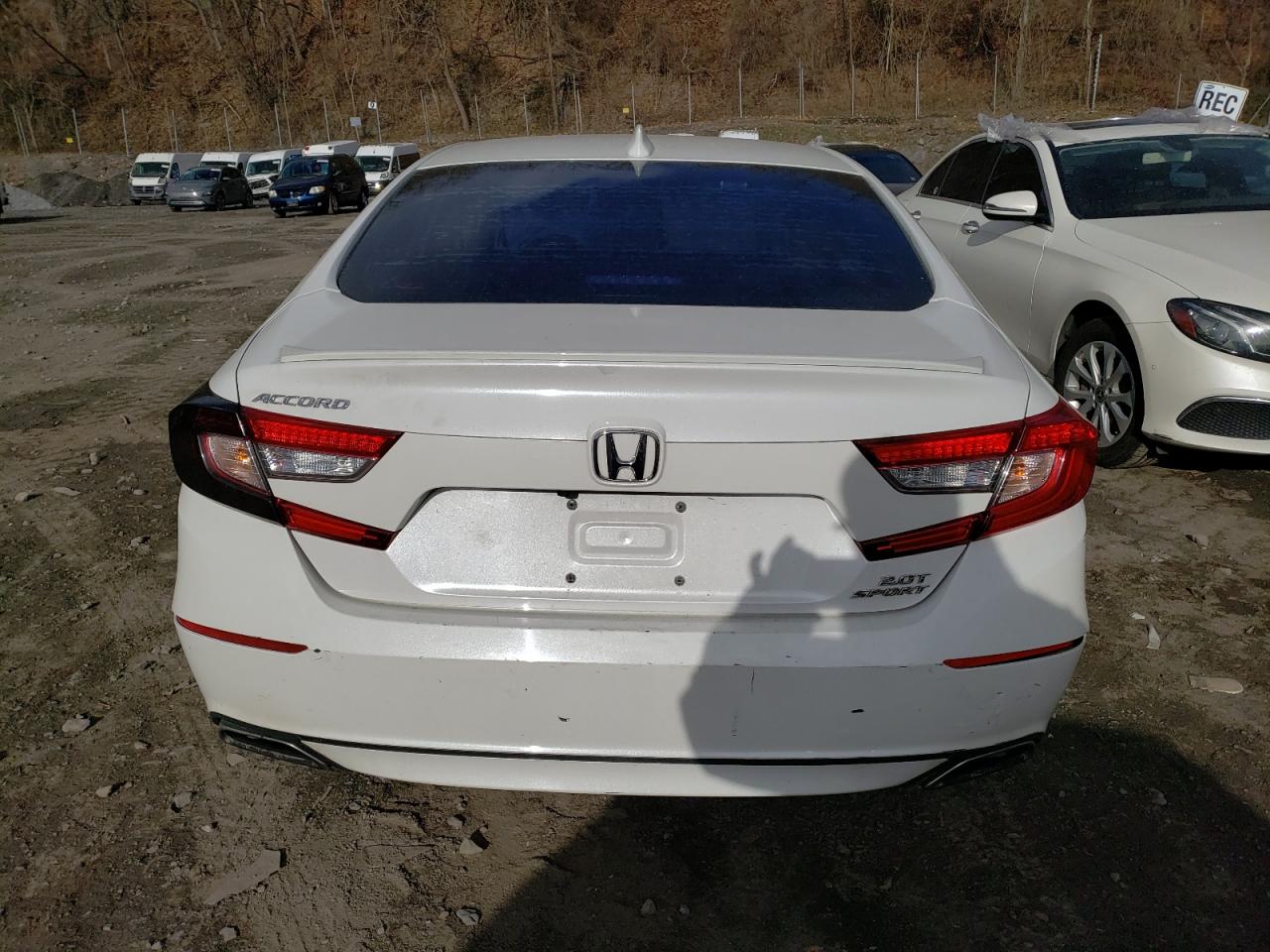 Photo 5 VIN: 1HGCV2F39JA036262 - HONDA ACCORD 