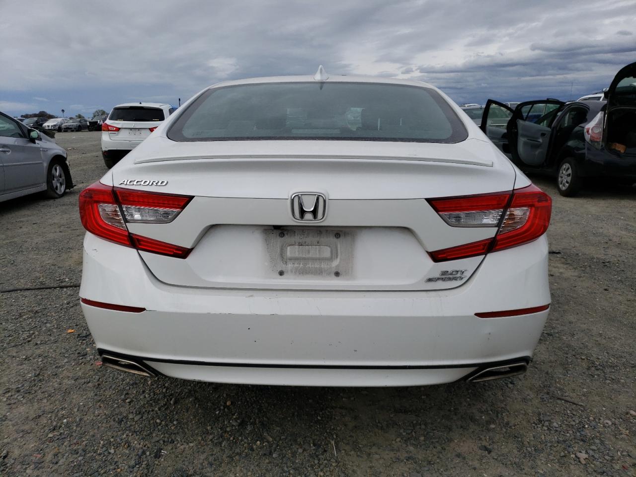 Photo 5 VIN: 1HGCV2F39LA030366 - HONDA ACCORD 