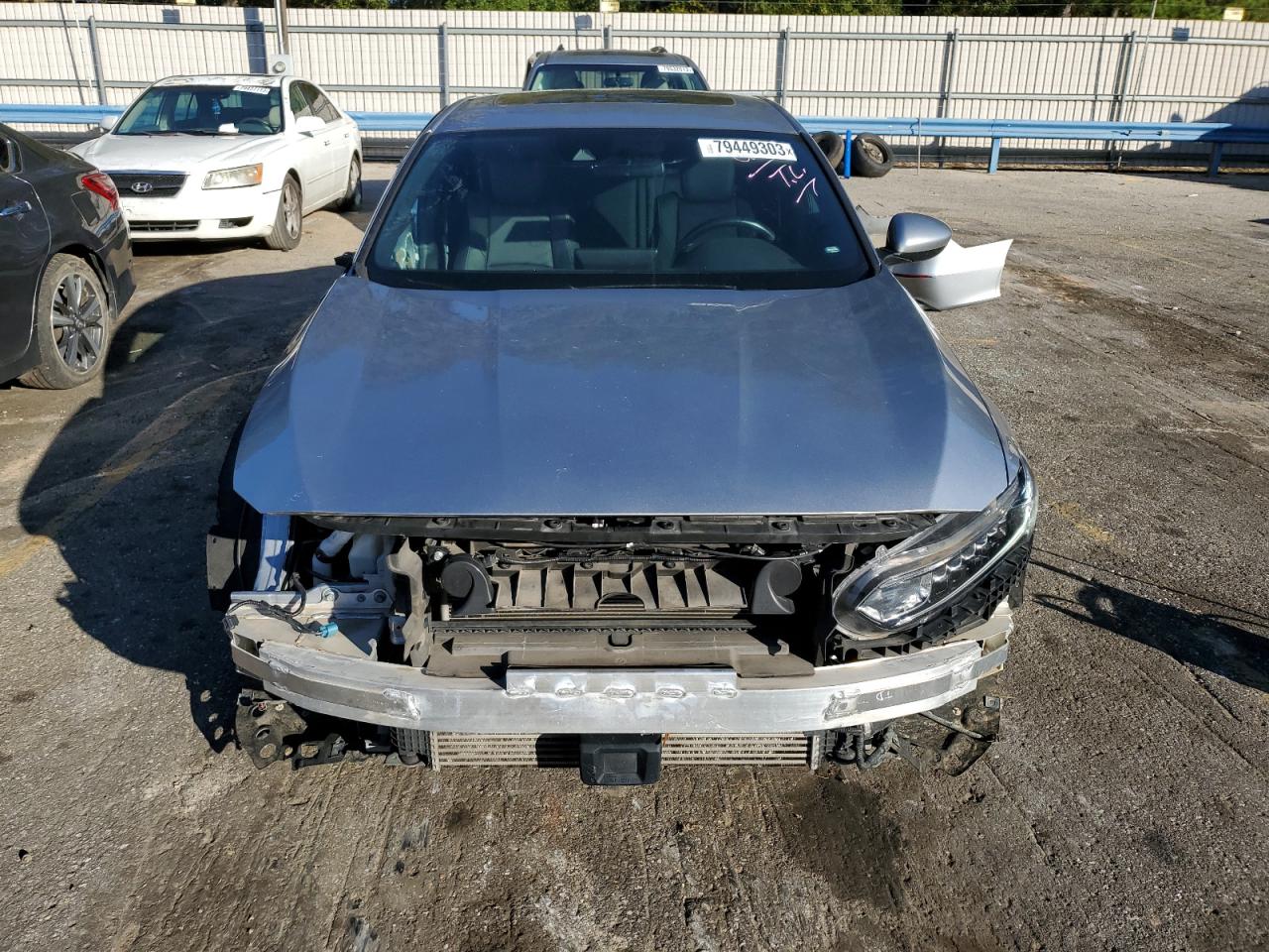 Photo 4 VIN: 1HGCV2F3XKA001084 - HONDA ACCORD 