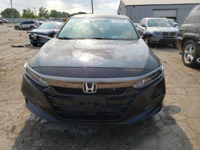 Photo 4 VIN: 1HGCV2F3XKA011033 - HONDA ACCORD 