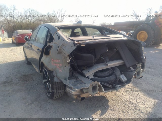 Photo 5 VIN: 1HGCV2F3XKA013736 - HONDA ACCORD SEDAN 