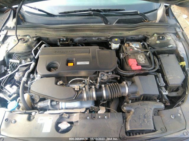 Photo 9 VIN: 1HGCV2F3XKA023151 - HONDA ACCORD 