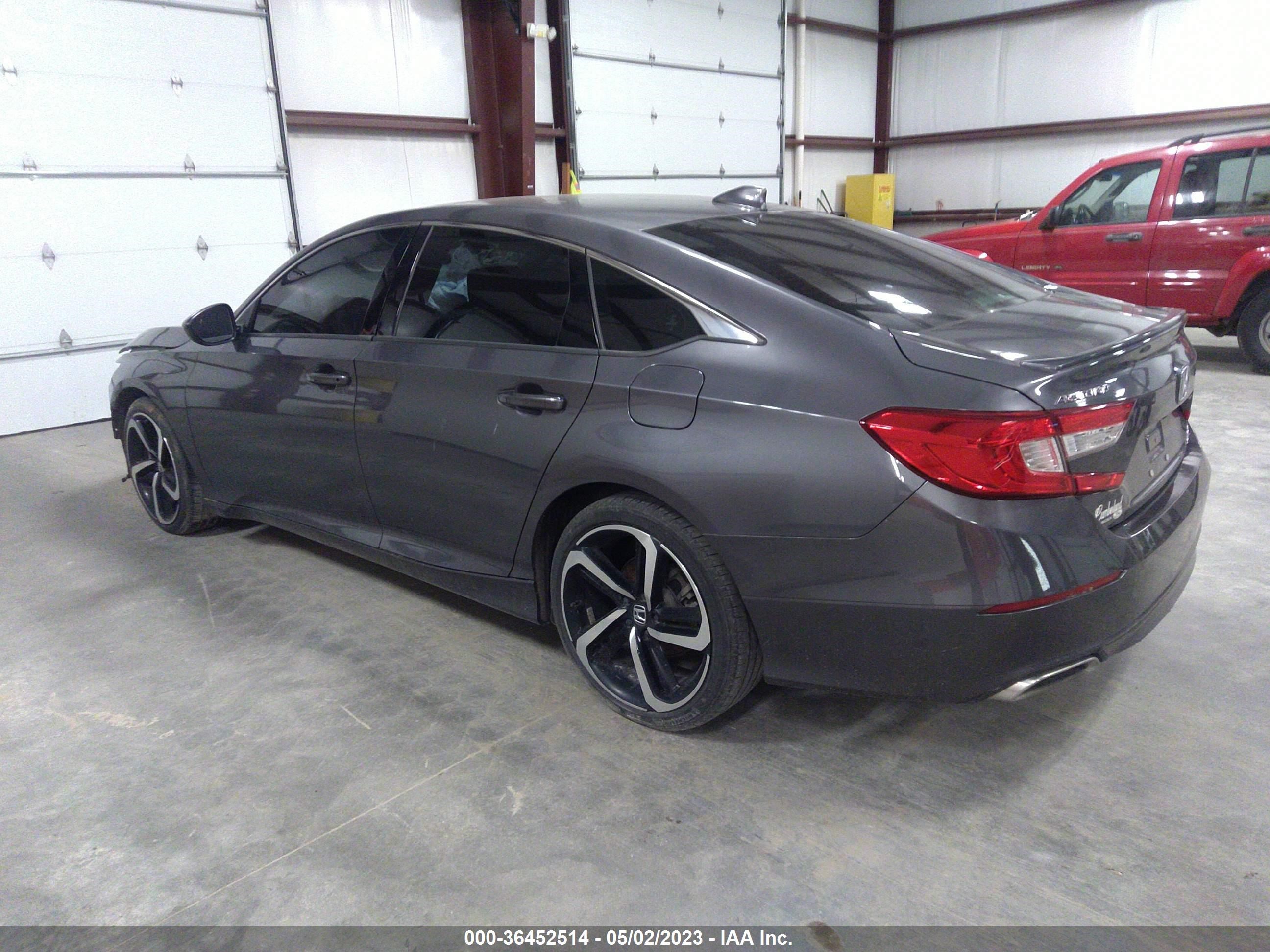 Photo 2 VIN: 1HGCV2F3XKA030844 - HONDA ACCORD 