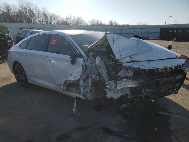 Photo 3 VIN: 1HGCV2F3XKA036210 - HONDA ACCORD 