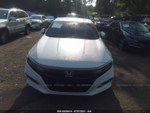 Photo 5 VIN: 1HGCV2F3XLA000051 - HONDA ACCORD SEDAN 