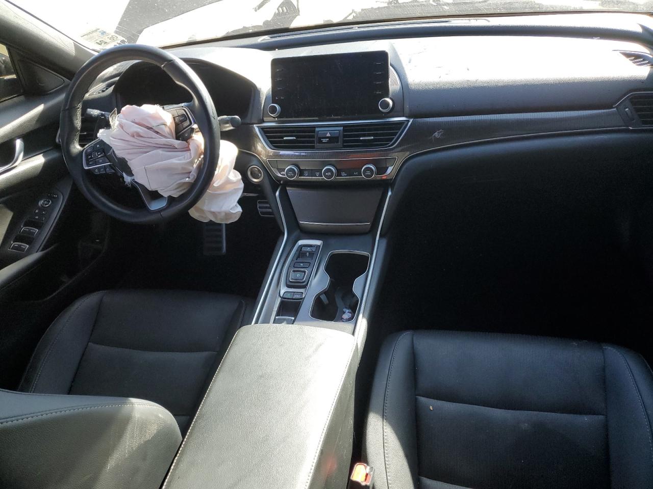 Photo 7 VIN: 1HGCV2F3XLA020056 - HONDA ACCORD 