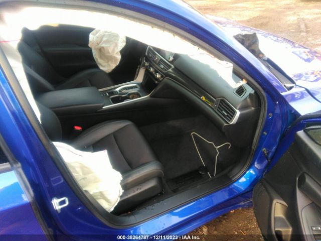 Photo 4 VIN: 1HGCV2F3XMA027459 - HONDA ACCORD 