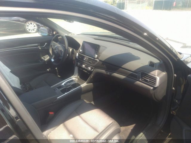 Photo 4 VIN: 1HGCV2F3XNA011649 - HONDA ACCORD SEDAN 