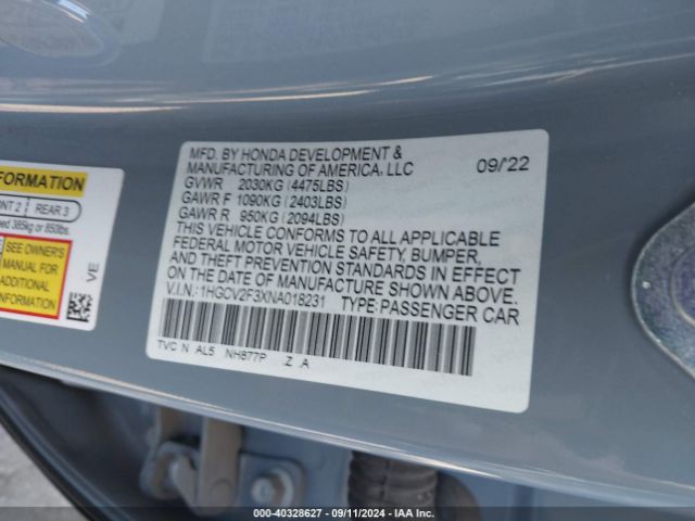 Photo 8 VIN: 1HGCV2F3XNA018231 - HONDA ACCORD 