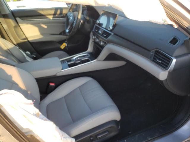 Photo 4 VIN: 1HGCV2F50JA011316 - HONDA ACCORD EXL 