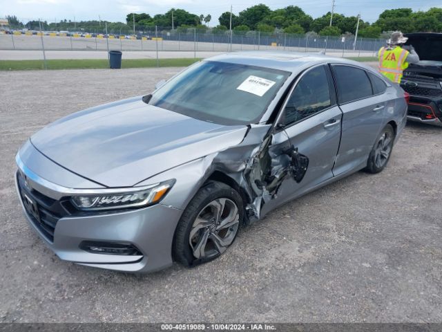 Photo 1 VIN: 1HGCV2F50JA011672 - HONDA ACCORD 