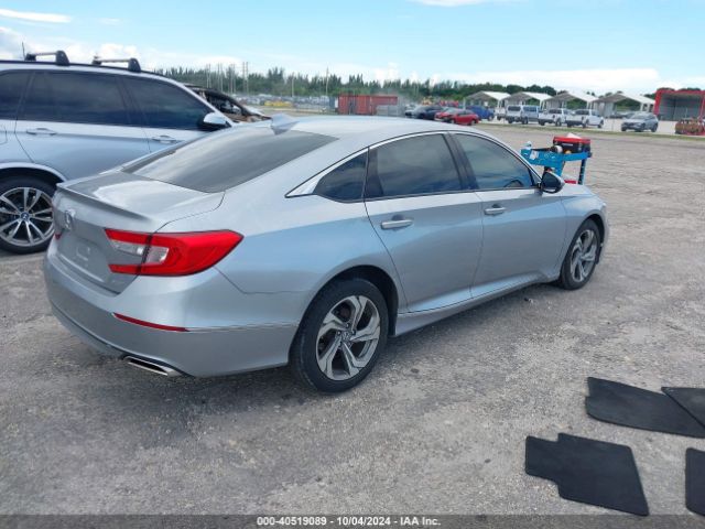 Photo 3 VIN: 1HGCV2F50JA011672 - HONDA ACCORD 