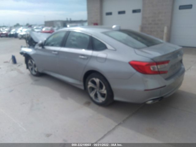 Photo 2 VIN: 1HGCV2F52JA021782 - HONDA ACCORD SEDAN 