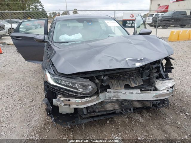 Photo 5 VIN: 1HGCV2F52JA038551 - HONDA ACCORD 