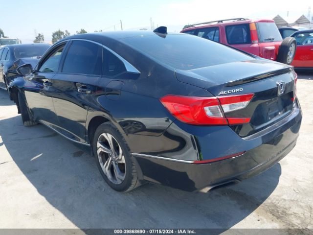 Photo 2 VIN: 1HGCV2F53JA005185 - HONDA ACCORD 