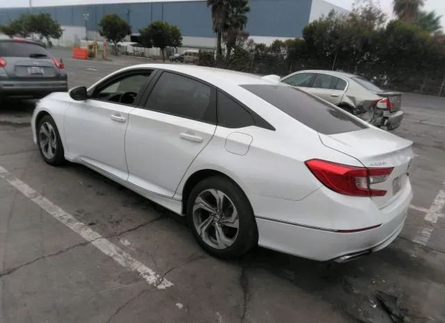 Photo 2 VIN: 1HGCV2F53KA007617 - HONDA ACCORD SEDAN 