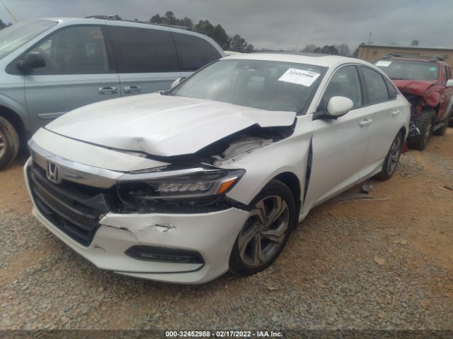 Photo 1 VIN: 1HGCV2F54JA033870 - HONDA ACCORD SEDAN 