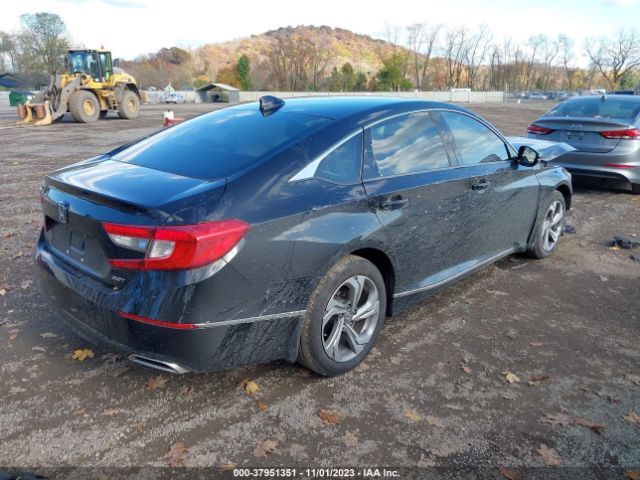 Photo 3 VIN: 1HGCV2F55JA036146 - HONDA ACCORD SEDAN 