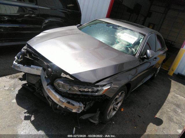 Photo 1 VIN: 1HGCV2F56JA026497 - HONDA ACCORD SEDAN 