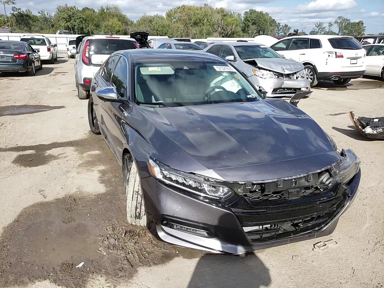 Photo 10 VIN: 1HGCV2F57JA017162 - HONDA ACCORD EXL 