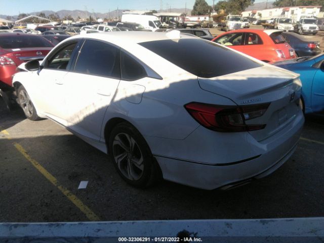 Photo 2 VIN: 1HGCV2F57JA020319 - HONDA ACCORD SEDAN 