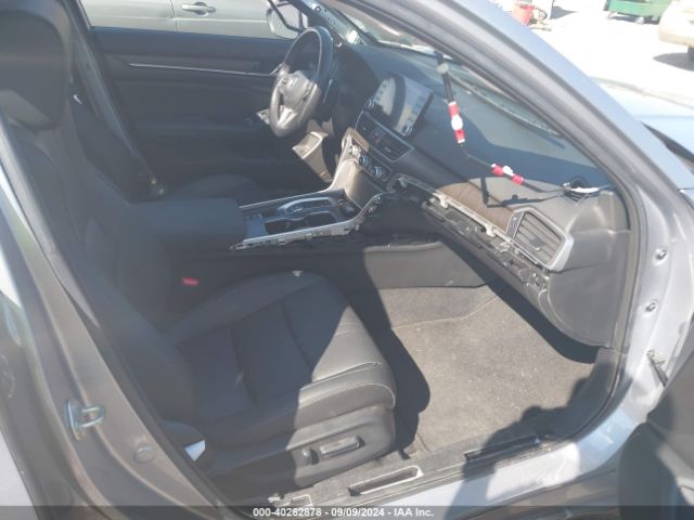 Photo 4 VIN: 1HGCV2F57LA017178 - HONDA ACCORD 