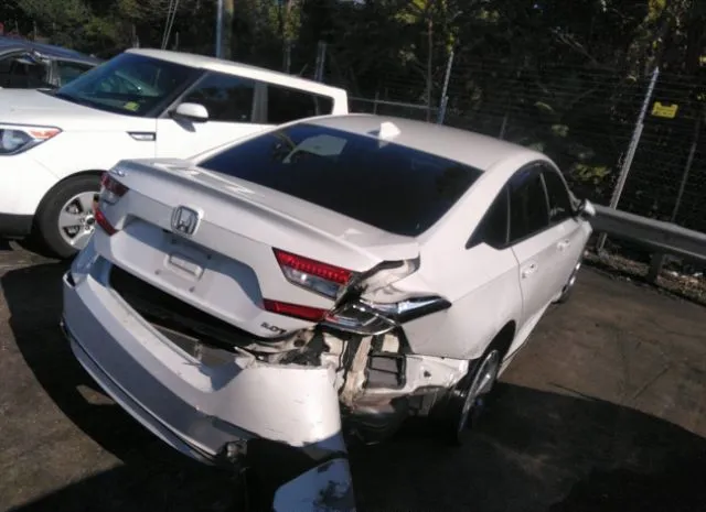 Photo 3 VIN: 1HGCV2F58JA020300 - HONDA ACCORD SEDAN 