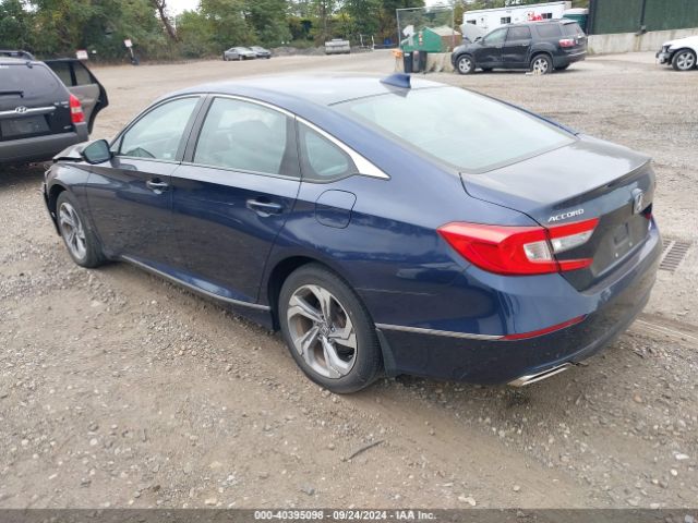 Photo 2 VIN: 1HGCV2F58JA036223 - HONDA ACCORD 