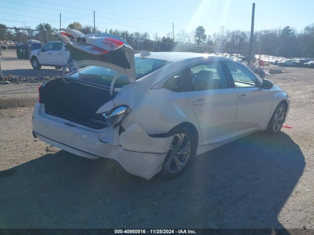 Photo 3 VIN: 1HGCV2F5XJA011291 - HONDA ACCORD 