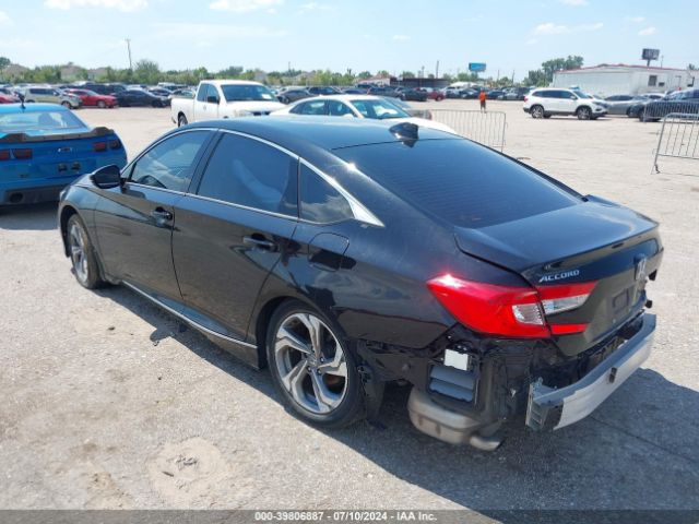 Photo 2 VIN: 1HGCV2F5XLA010600 - HONDA ACCORD 