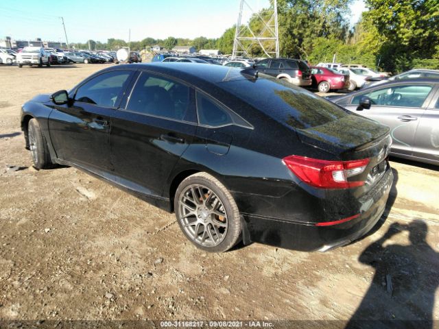 Photo 2 VIN: 1HGCV2F61JA037688 - HONDA ACCORD SEDAN 