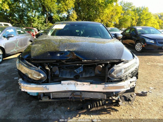 Photo 5 VIN: 1HGCV2F61JA037688 - HONDA ACCORD SEDAN 