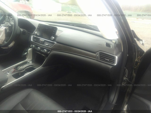 Photo 4 VIN: 1HGCV2F66JA020868 - HONDA ACCORD SEDAN 