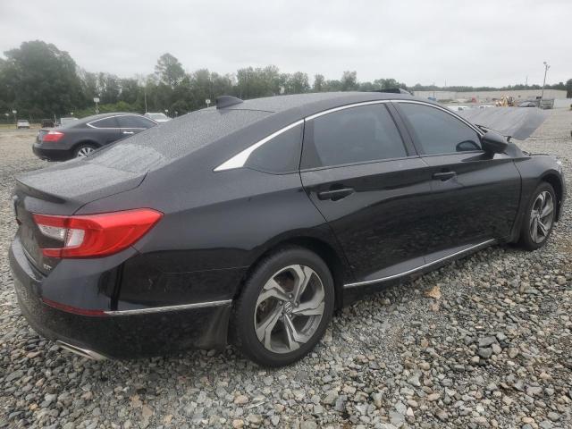 Photo 2 VIN: 1HGCV2F66JA032261 - HONDA ACCORD 