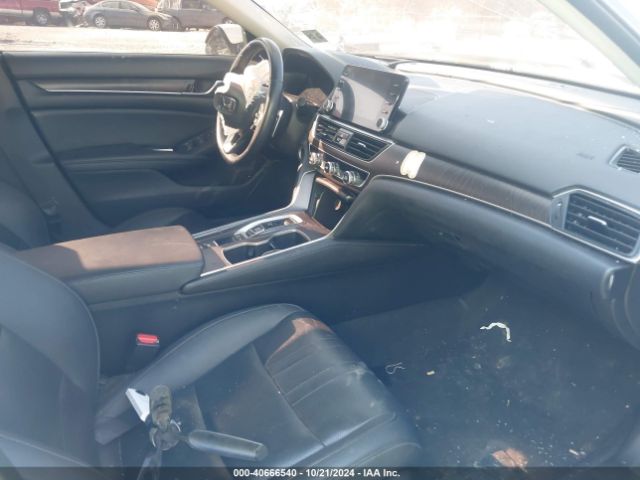 Photo 4 VIN: 1HGCV2F90KA004791 - HONDA ACCORD 