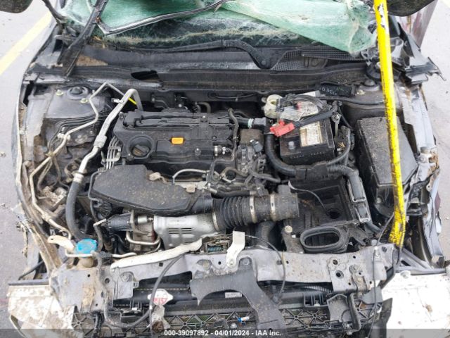 Photo 9 VIN: 1HGCV2F91JA000313 - HONDA ACCORD 