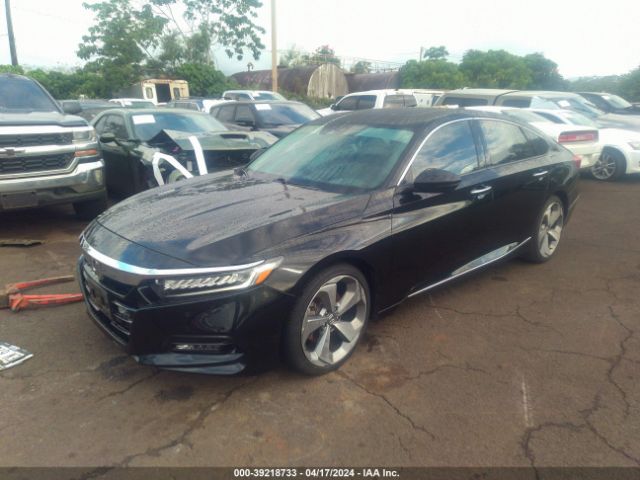 Photo 1 VIN: 1HGCV2F91JA000912 - HONDA ACCORD 