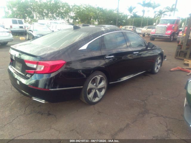 Photo 3 VIN: 1HGCV2F91JA000912 - HONDA ACCORD 