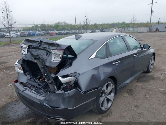 Photo 3 VIN: 1HGCV2F91JA006080 - HONDA ACCORD 