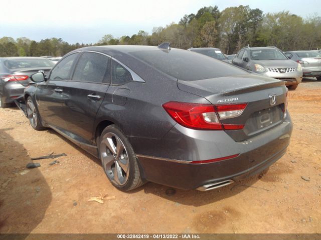 Photo 2 VIN: 1HGCV2F91JA018388 - HONDA ACCORD SEDAN 