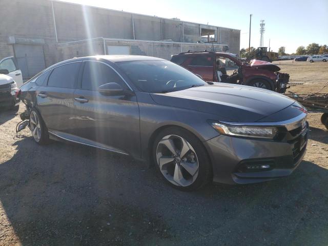 Photo 3 VIN: 1HGCV2F91JA018827 - HONDA ACCORD 